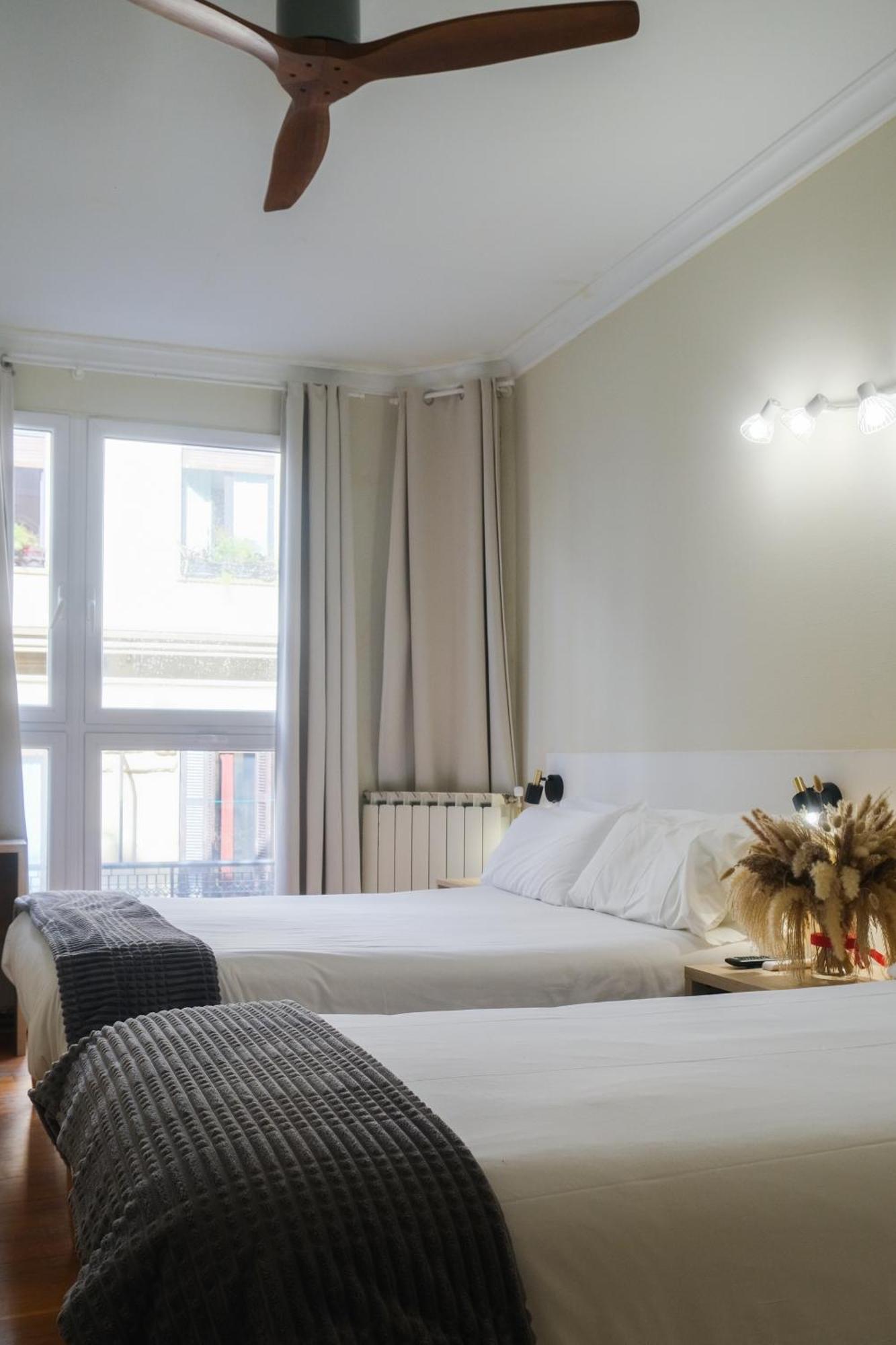 Pension Artea San Sebastian Ngoại thất bức ảnh